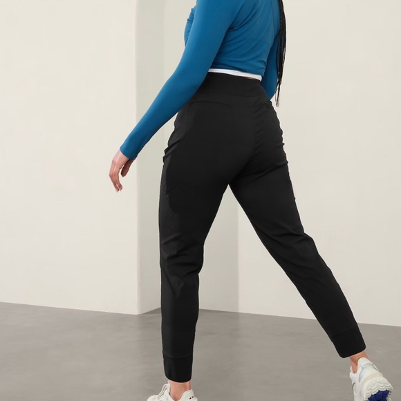 NWT - ATHLETA - TREKKIE NORTH HIGH RISE JOGGER - Picture 2 of 12